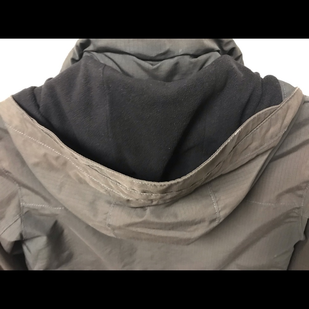 Nice Grey Fleece Lined Zipper & Snap Up Abercrombie & Fitch Jacket! - Picture 4 of 15
